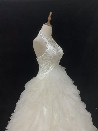 Beautiful Ball Gown Halter Sleeveless Tulle With Beading Long Groom Bride Gown Bridal Dress Modest Wedding Dresses RB7790
