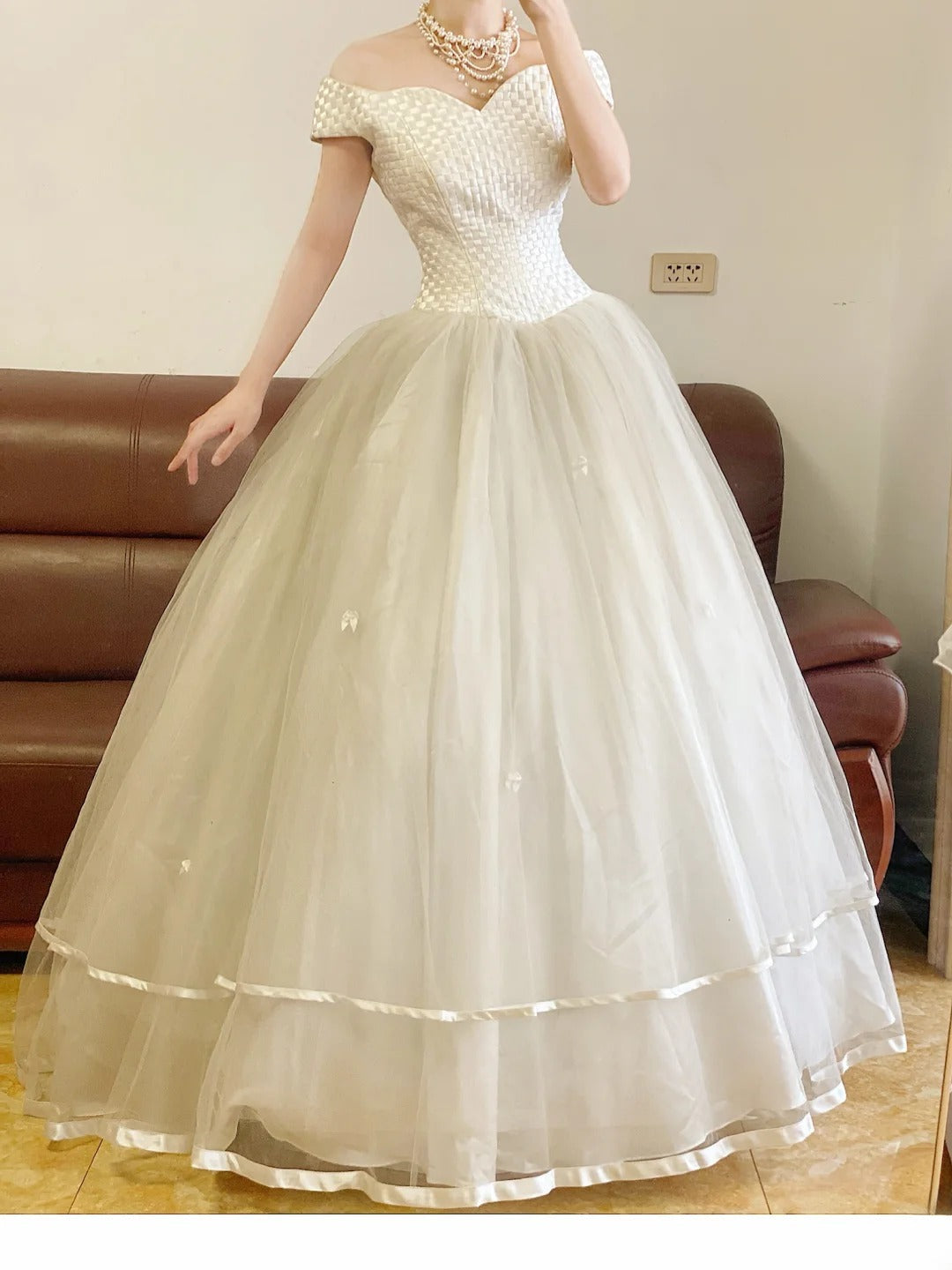 Plus Size Sweet 16 Dress Ball Gown Off Shoulder White Tulle Sweet Sixteen Formal Gown RB9387