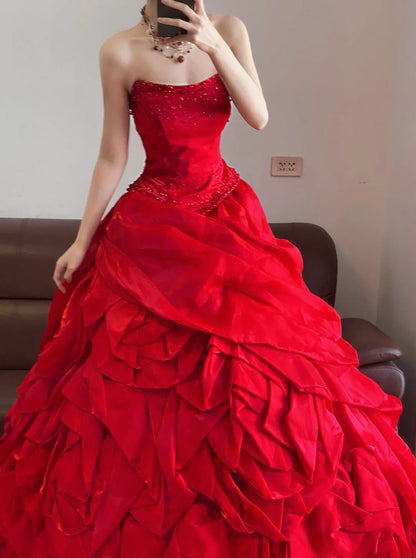 Prom Dress Elegant Ball Gown Strapless Red Satin Formal Evening Gown for Graduation Party RB9391