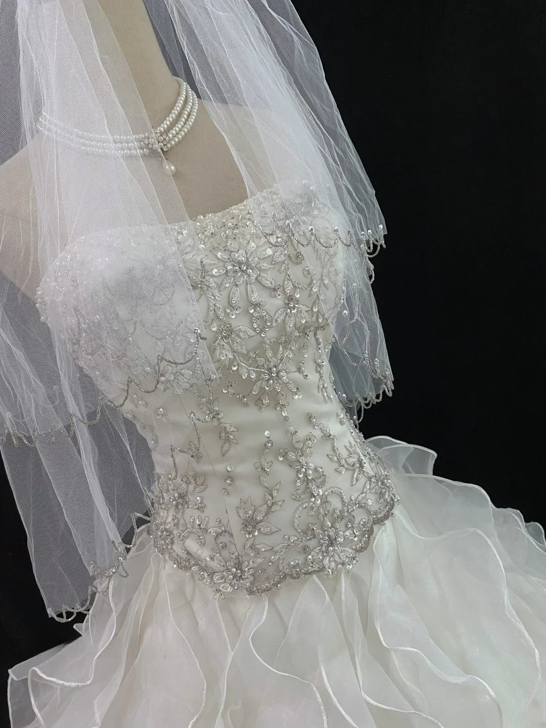 Beautiful Ball Gown Strapless Drop Waist Sleeveless Chiffon With Beading Long Groom Bride Gown Bridal Dress Modest Wedding Dresses RB7803
