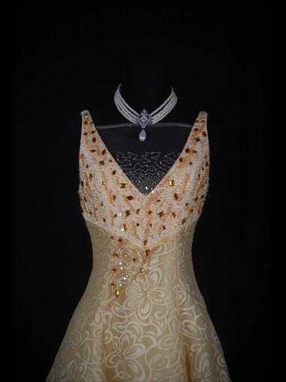 Vintage-Ballkleid im 80er-Jahre-Stil mit V-Ausschnitt, Tüll, Perlen und Spitze, langes, perlenbesetztes Abendkleid, Inspiration für Geburtstagsoutfits, formelle Kleider AS350