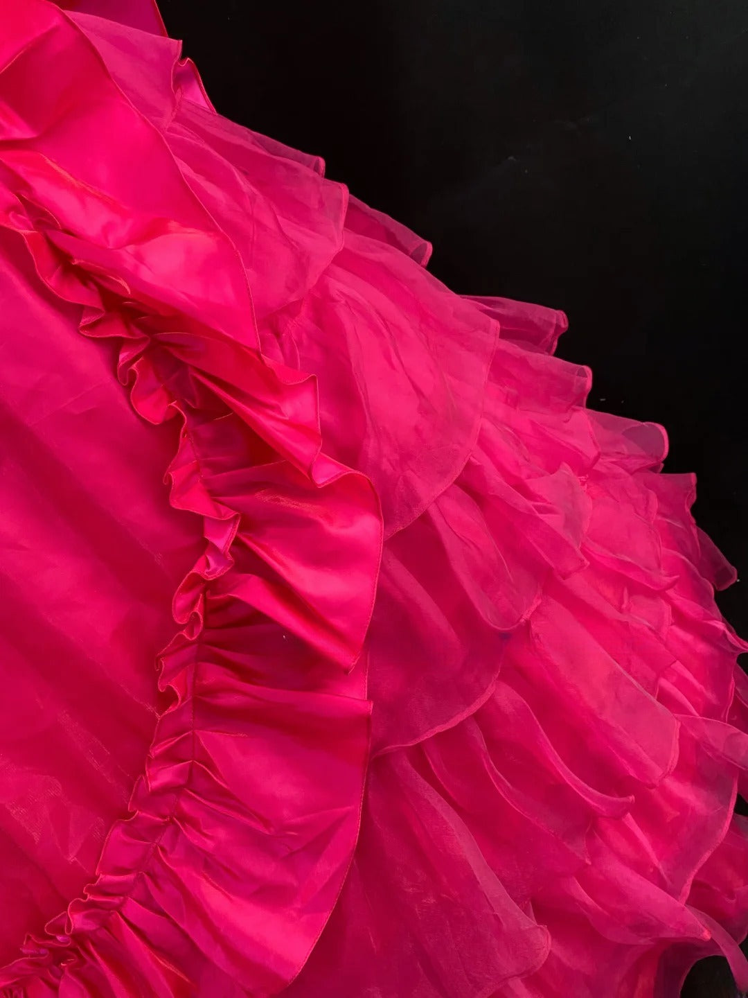 Princess Ball Gown Spaghetti Straps Hot Pink Poofy Long With Ruffled Quince Dress inspo Quinceanera Dresses Sweet 15 16 Outfits RB7804