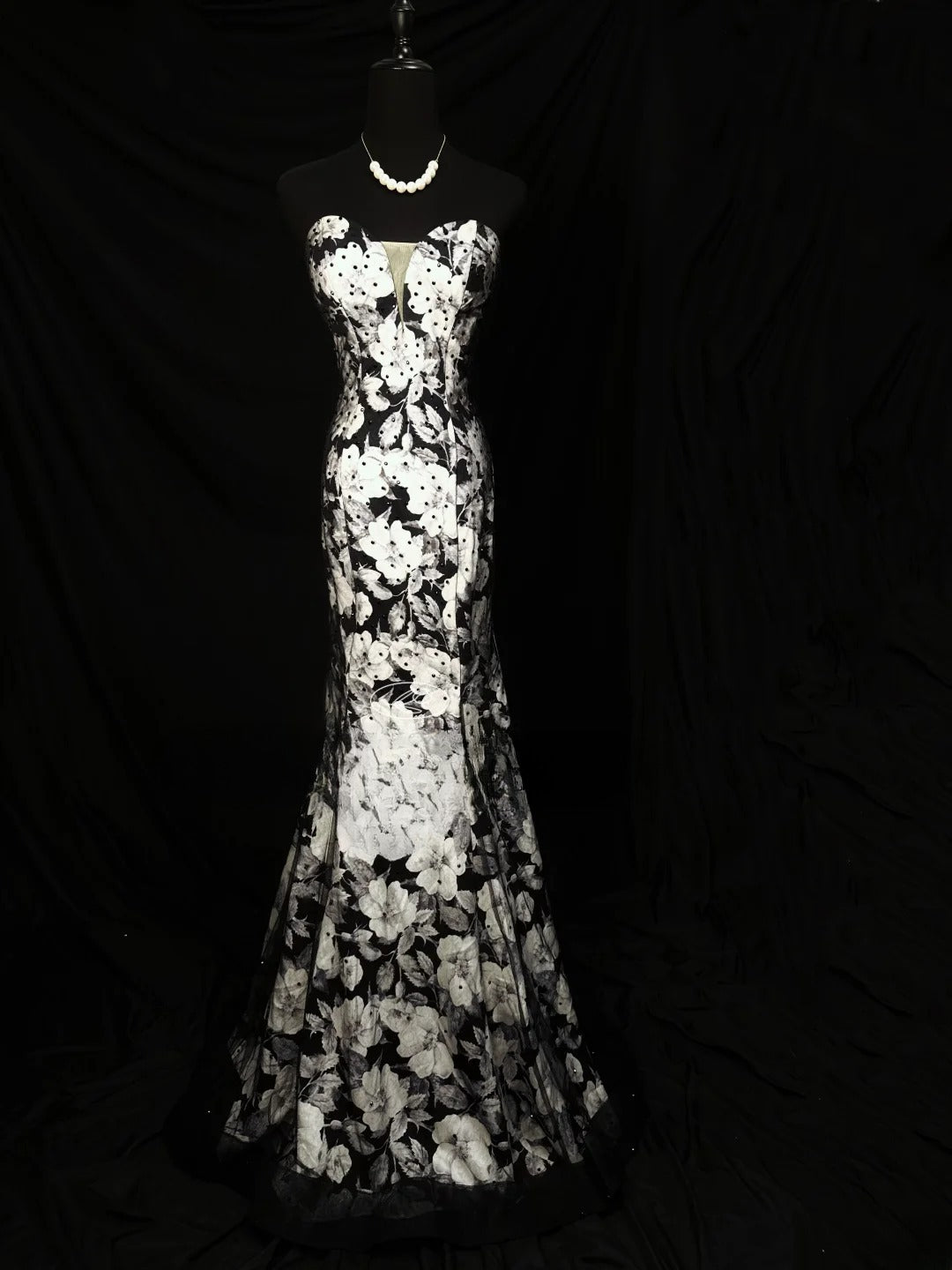Vintage Prom Dresses Mermaid Sweetheart Black Floral With Beading 1950s Retro Classy Long Party Formal Outfits RB6181