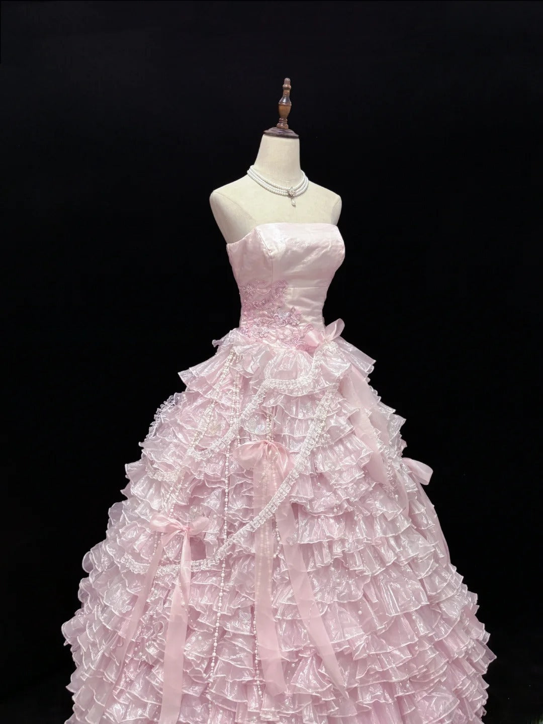Luxury Pink Ball Gown Strapless Poofy Long With Ruffled Tiered Lace Quince Dress inspo Quinceanera Dresses Sweet 15 16 Outfits RB7807