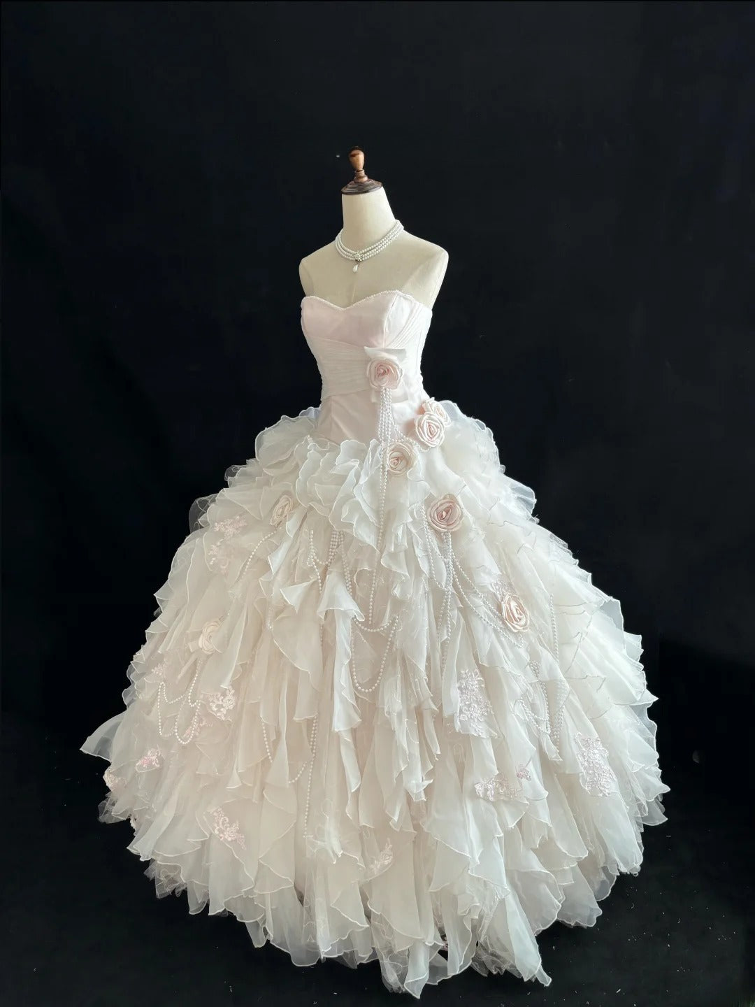 Beautiful Ball Gown Sweetheart Light Pink Poofy Long With Ruffled Tiered Flowers Quince Dress inspo Quinceanera Dresses Sweet 15 16 Outfits RB7816