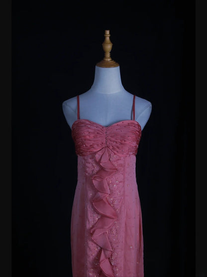 Robe de bal rétro années 60, bretelles spaghetti, mousseline rose ornée de perles, inspiration années 60, tenue de 22 ans, robe de soirée AS367