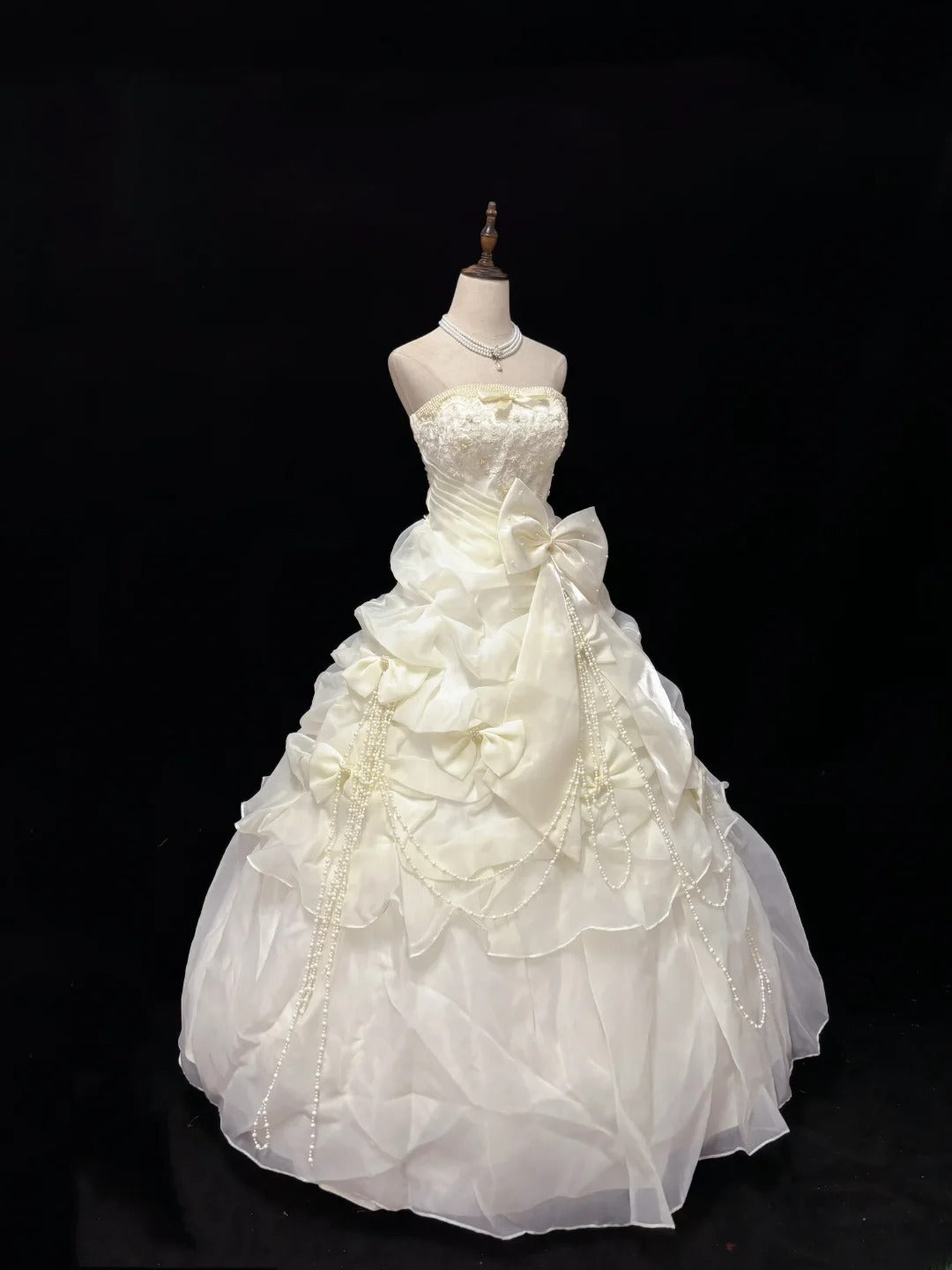 Beautiful Ball Gown Strapless Poofy Long With Ruffled Tiered Beads Quince Dress inspo Quinceanera Dresses Sweet 15 16 Outfits RB7822