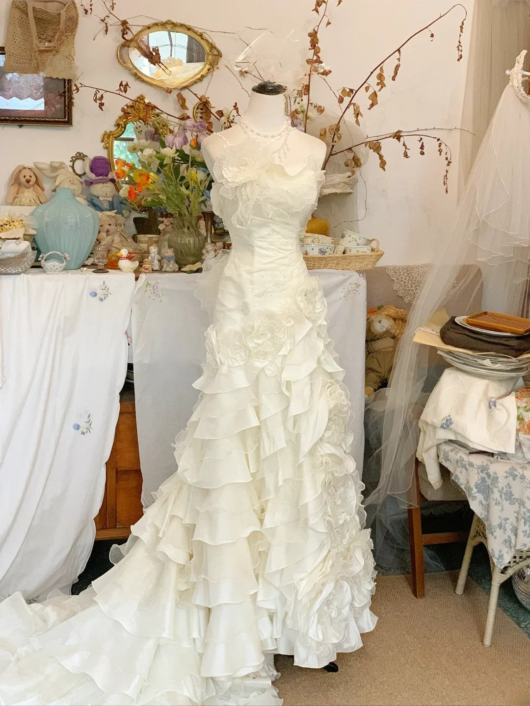Elegant Wedding Dress Classic White Mermaid One Shoulder With Tiered Layers Bridal Gown for Big Day RB9404