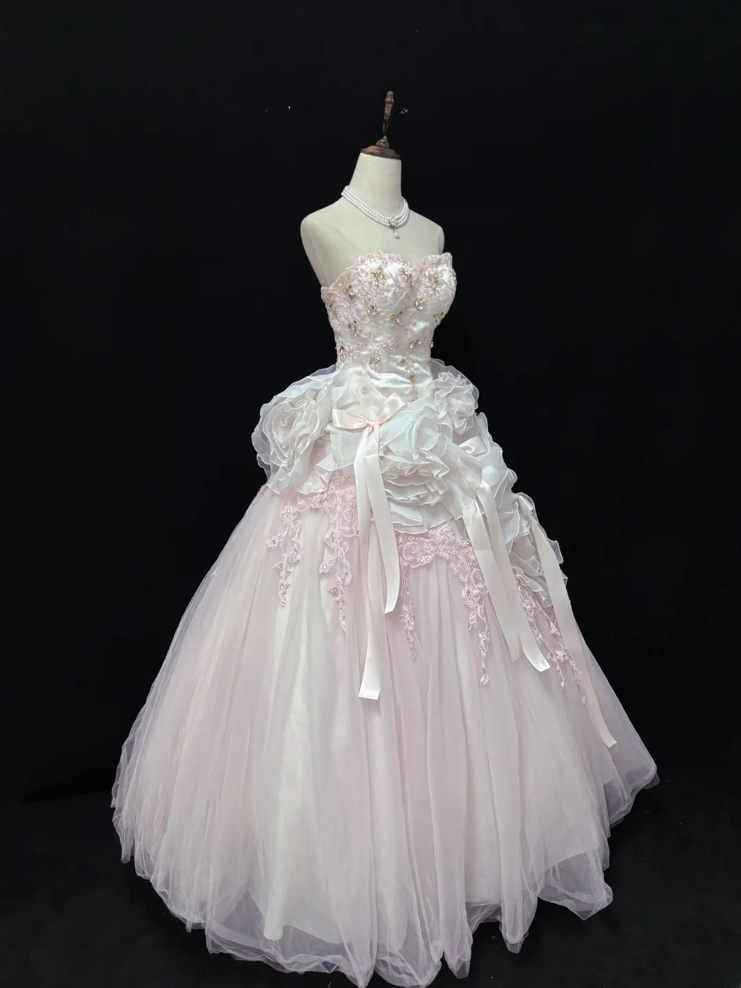Beautiful Ball Gown Sweetheart Poofy Long With Ruffled 3D Flowers Lace Pink Quince Dress inspo Quinceanera Dresses Sweet 15 16 Outfits RB7824
