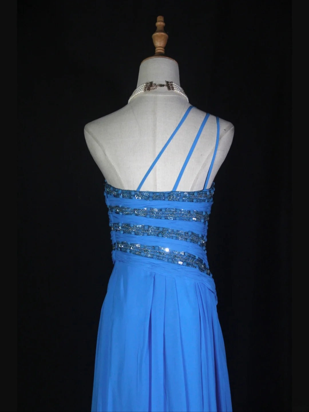 Vintage A-Linien-Kleid, königsblau, 1950er Jahre, mit plissiertem, gerüschtem und perlenbesetztem Oberteil, langes Ballkleid, Inspiration für Geburtstagsoutfit, formelles Abendkleid AS371