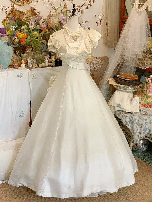Elegant Wedding Dress Classic White Ball Gown One Shoulder With Ruffled Bridal Gown for Big Day RB9409