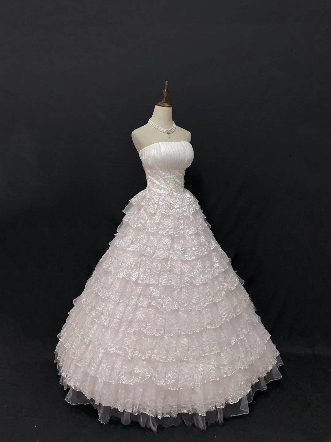 Fairytale Ball Gown Strapless Tulle Long With Ruffled Tiered Quince Dress inspo Quinceanera Dresses Sweet 15 16 Outfits RB7833