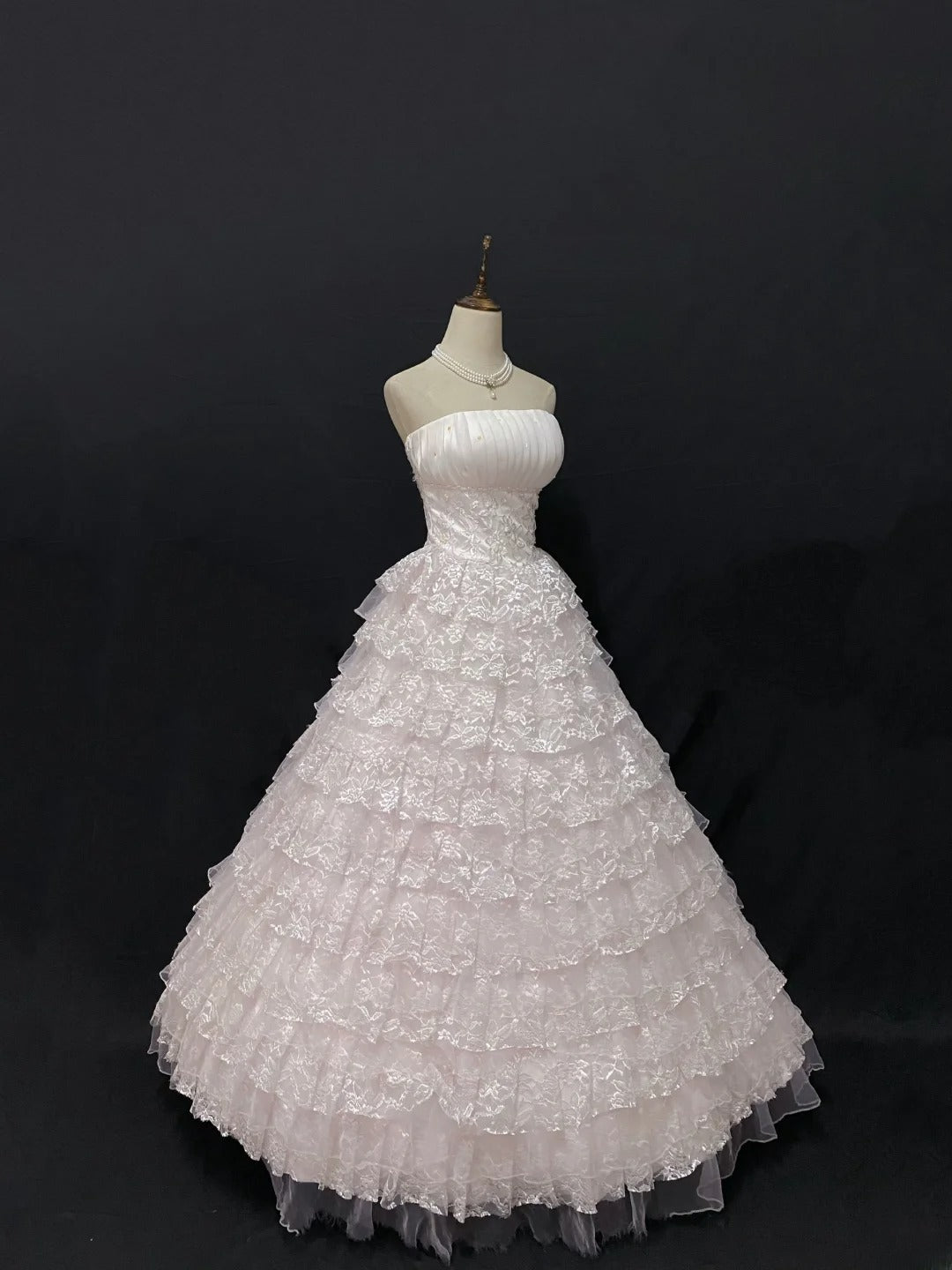 Fairytale Ball Gown Strapless Tulle Long With Ruffled Tiered Quince Dress inspo Quinceanera Dresses Sweet 15 16 Outfits RB7833