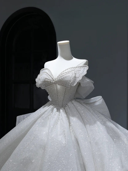 Princess Long Wedding Dress Ball Gown Sweetheart Style for Bride With Silver Beaded Pearls Bodice Train White Bridal Dresses AS382