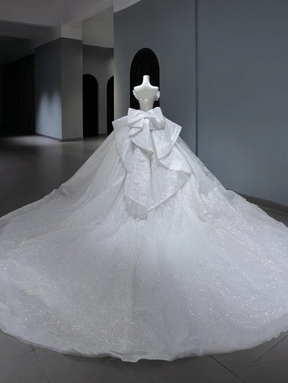 Princess Long Wedding Dress Ball Gown Sweetheart Style for Bride With Silver Beaded Pearls Bodice Train White Bridal Dresses AS382