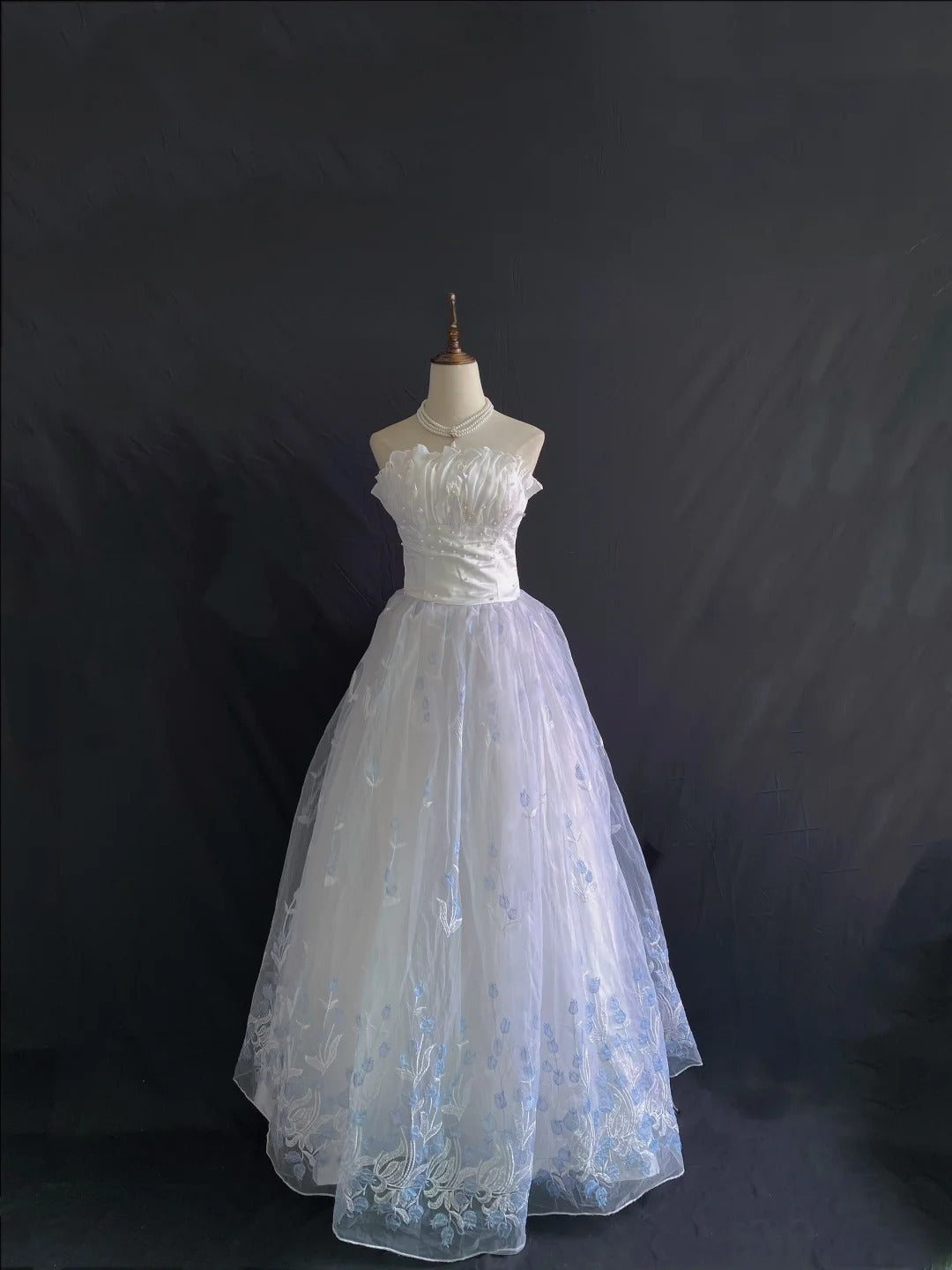 Cute Ball Gown Strapless Lilac Long With Lace Pearls Quince Dress inspo Quinceanera Dresses Sweet 15 16 Outfits RB7844