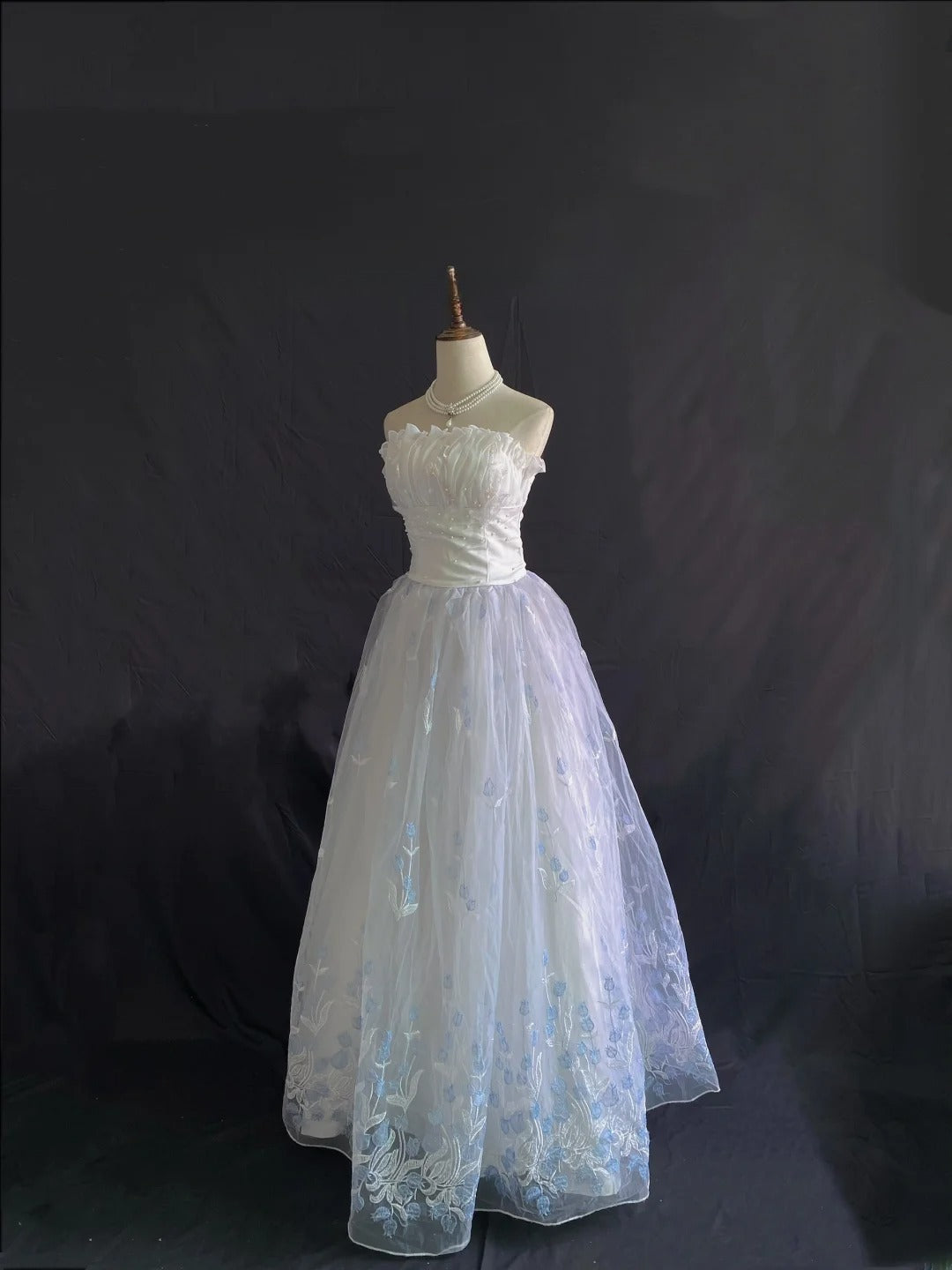 Cute Ball Gown Strapless Lilac Long With Lace Pearls Quince Dress inspo Quinceanera Dresses Sweet 15 16 Outfits RB7844