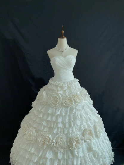 Princess Vibes Ball Gown Sweetheart Ivory Long With Lace Tiered Quince Dress inspo Quinceanera Dresses Sweet 15 16 Outfits RB7845