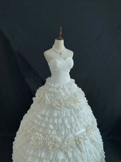 Princess Vibes Ball Gown Sweetheart Ivory Long With Lace Tiered Quince Dress inspo Quinceanera Dresses Sweet 15 16 Outfits RB7845