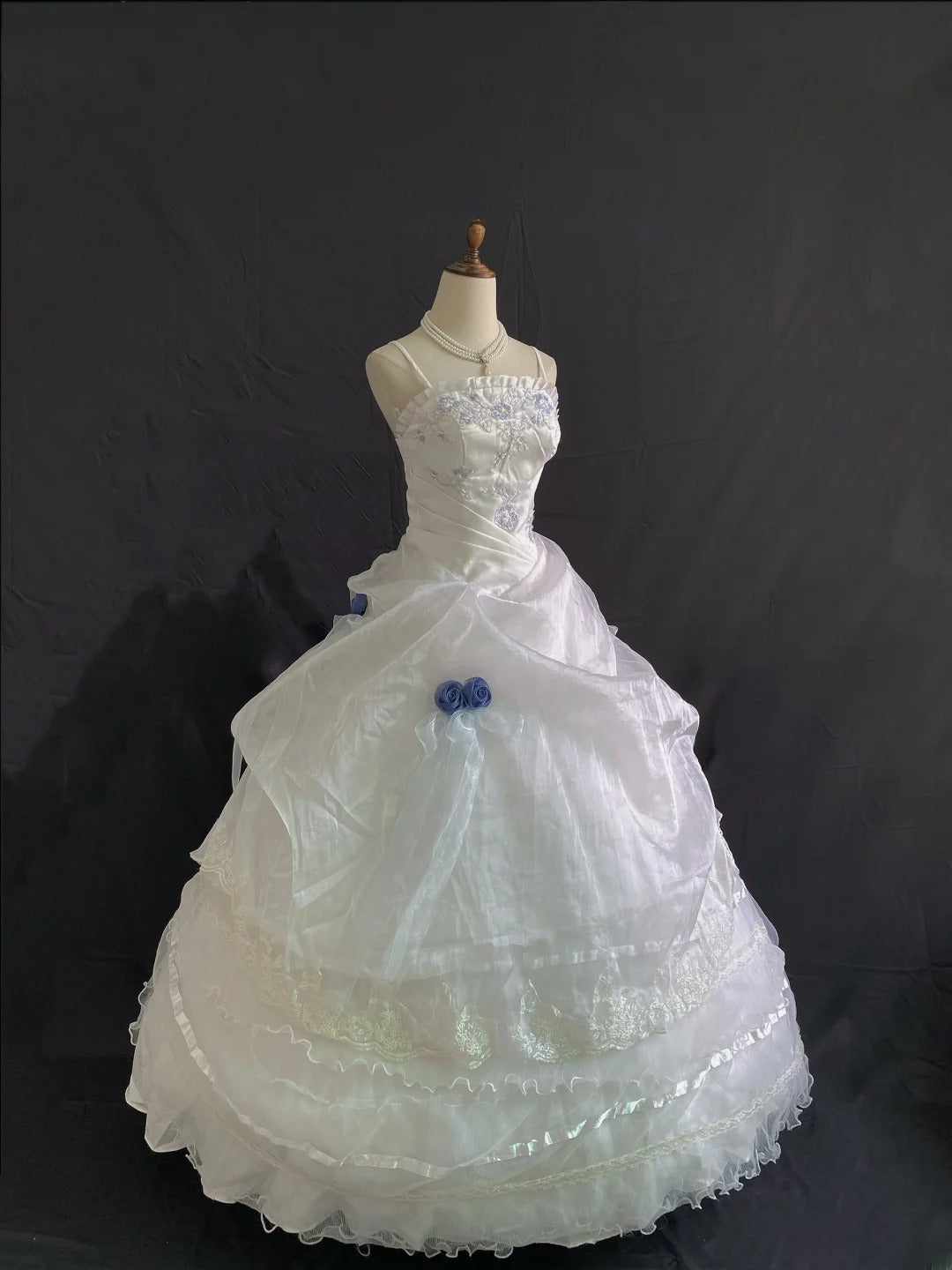Princess Vibes Ball Gown Spaghetti Straps Ivory Long With Lace Tiered Quince Dress inspo Quinceanera Dresses Sweet 15 16 Outfits RB7846