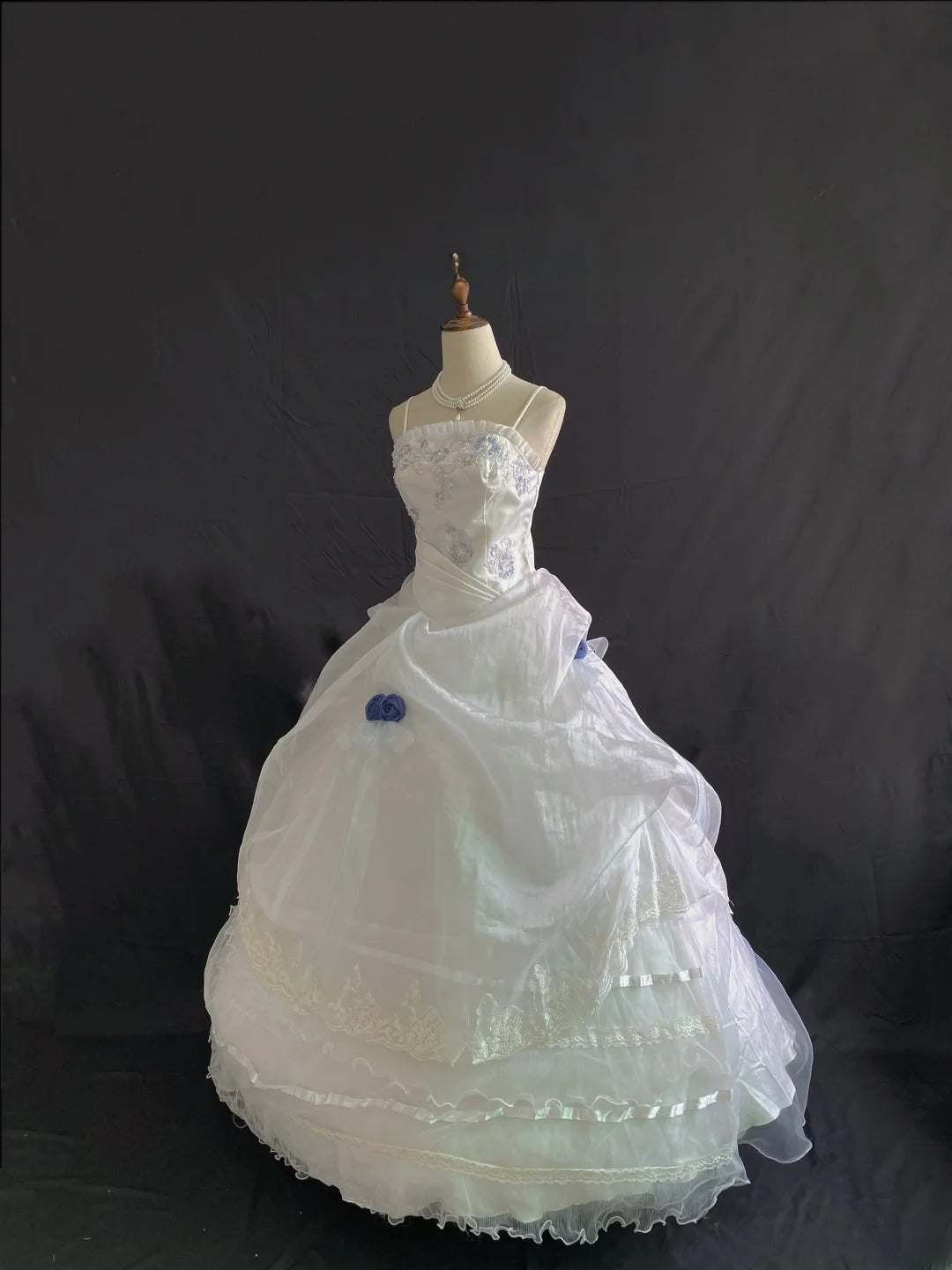 Princess Vibes Ball Gown Spaghetti Straps Ivory Long With Lace Tiered Quince Dress inspo Quinceanera Dresses Sweet 15 16 Outfits RB7846
