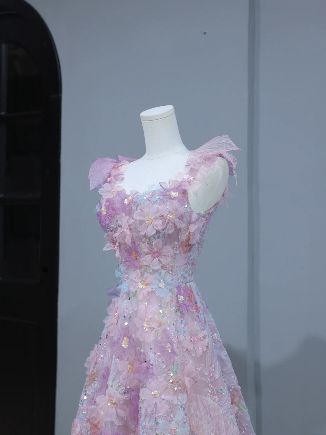 Niedliches Ballkleid im ästhetischen A-Linien-Stil mit Spaghettiträgern, rosa Blumenmuster, inspirierendem Stil, figurbetontem Korsett, langem Partykleid AS393