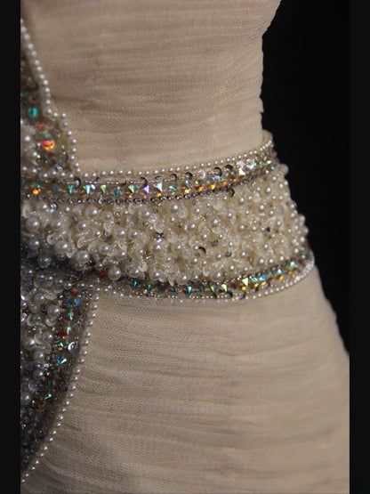 Robe de mariée sirène élégante à une épaule en tulle blanc vintage pour femme, avec traîne balayée, AS402