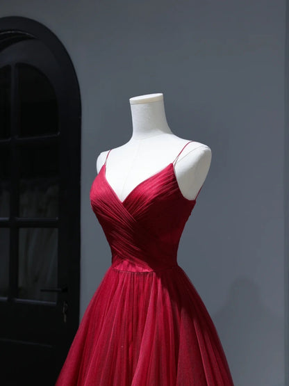 Elegante, schlichte Ballkleider im A-Linien-Stil mit Spaghettiträgern in Burgunderrot aus Tüll – Inspiration für Teenager und Schülerinnen: Beeindruckendes, plissiertes, langes Abendkleid (AS403)