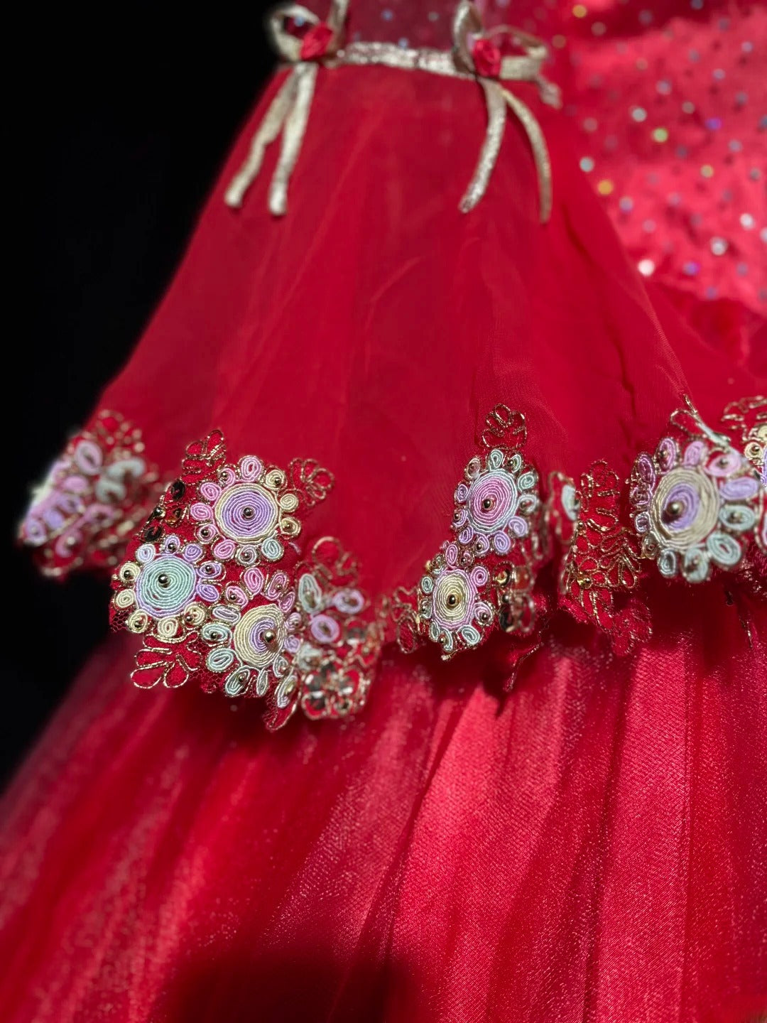 Pretty Ball Gown Scoop Red Tulle Prom Dresses Long Sleeves 15 Quinceanera Dresses Photo Ideas Formal Outfit RB6221