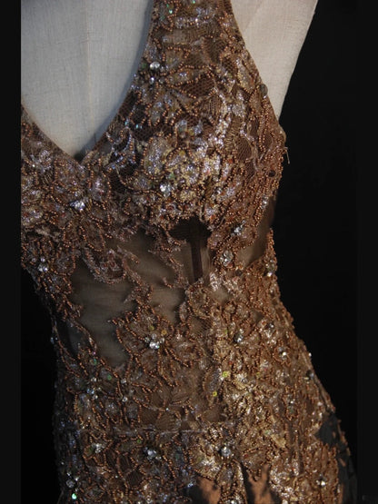 Robe de bal longue vintage sirène années 80, dos nu, en taffetas chocolat avec fente et perles. Inspiration tenue d'anniversaire. Robe de soirée AS404