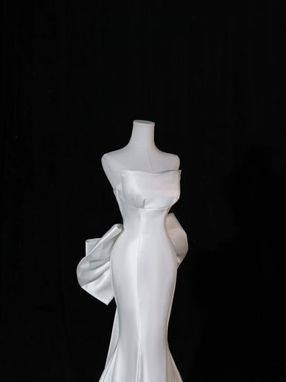 Modest Long Wedding Dresses Mermaid Strapless Satin Style for Bride With Bow-knot Bodice Train Bridal Dresses AS405