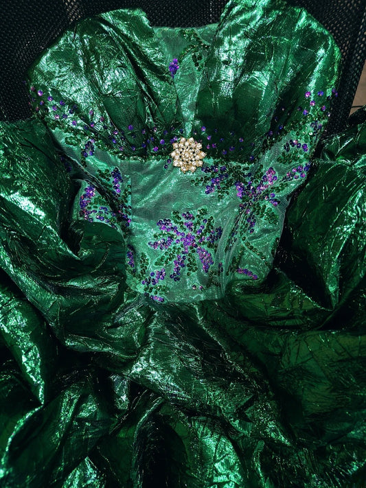 Cute Ball Gown Strapless Green Long Quinceañera Dress Moda 2000 15 Quinceanera Dresses Ideas Sweet 16 Outfits RB7137