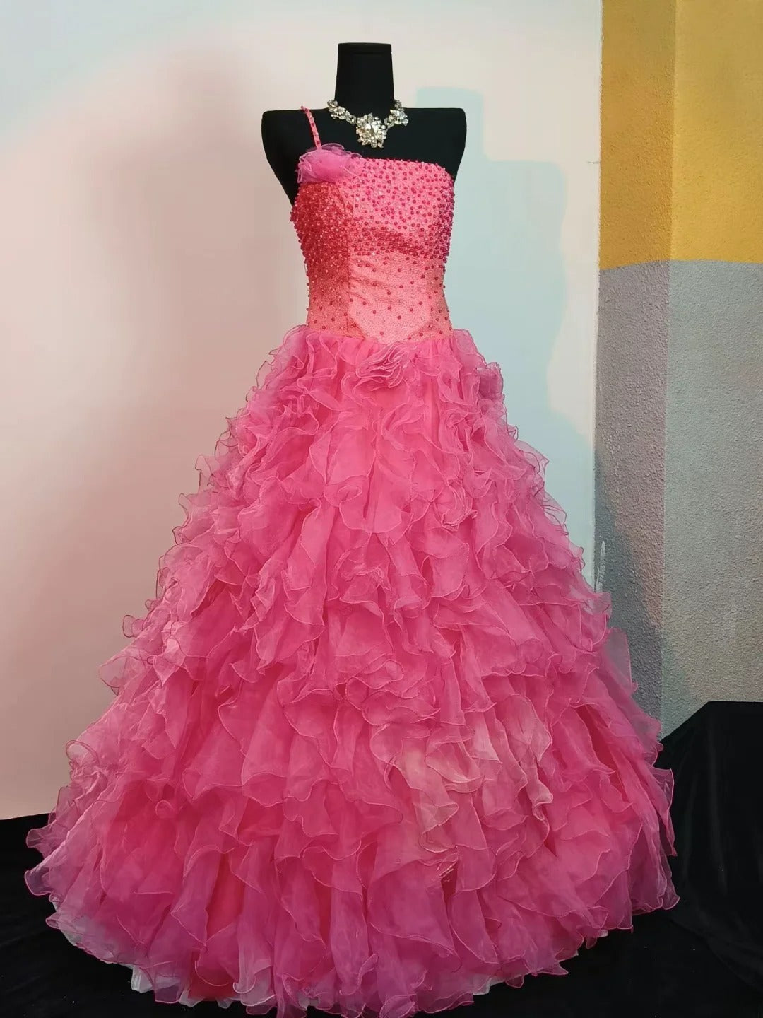 Cute Ball Gown One Shoulder Pink Long Quinceañera Dress Moda 2000 15 Quinceanera Dresses Ideas Sweet 16 Outfits RB7134