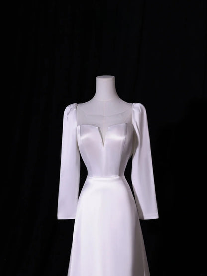 Robe de mariée longue et simple, coupe trapèze, col carré, manches longues, style satin soyeux, blanche, cintrée, AS413