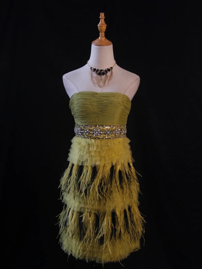 Vintage A-Linien-Kleid, trägerlos, olivgrün, Tüll mit Perlen und Federn, kurzes Kleid zum 16. Geburtstag, Homecoming-Kleid, Cocktailkleid AS418