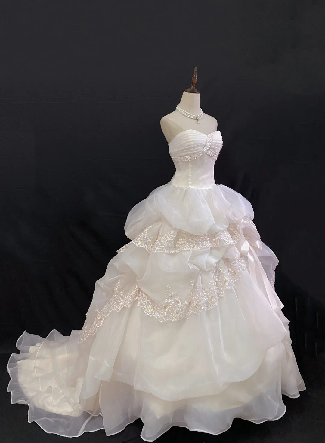Princess Vibes Ball Gown Sweetheart Light Pink Long With Tiered Ruffled Corset Fitted Back Quince Dress inspo Quinceanera Dresses Sweet 16 Outfit RB7875