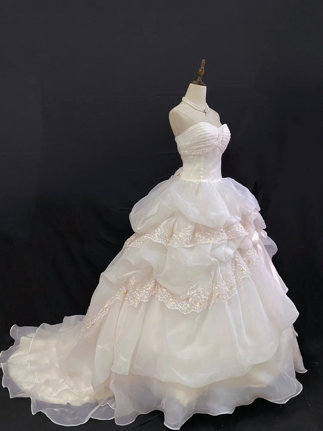 Princess Vibes Ball Gown Sweetheart Light Pink Long With Tiered Ruffled Corset Fitted Back Quince Dress inspo Quinceanera Dresses Sweet 16 Outfit RB7875