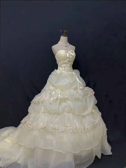 Princess Vibes Ball Gown Sweetheart Light Yellow Long With Tiered Ruffled Corset Fitted Back Quince Dress inspo Quinceanera Dresses Sweet 16 Outfit RB7877