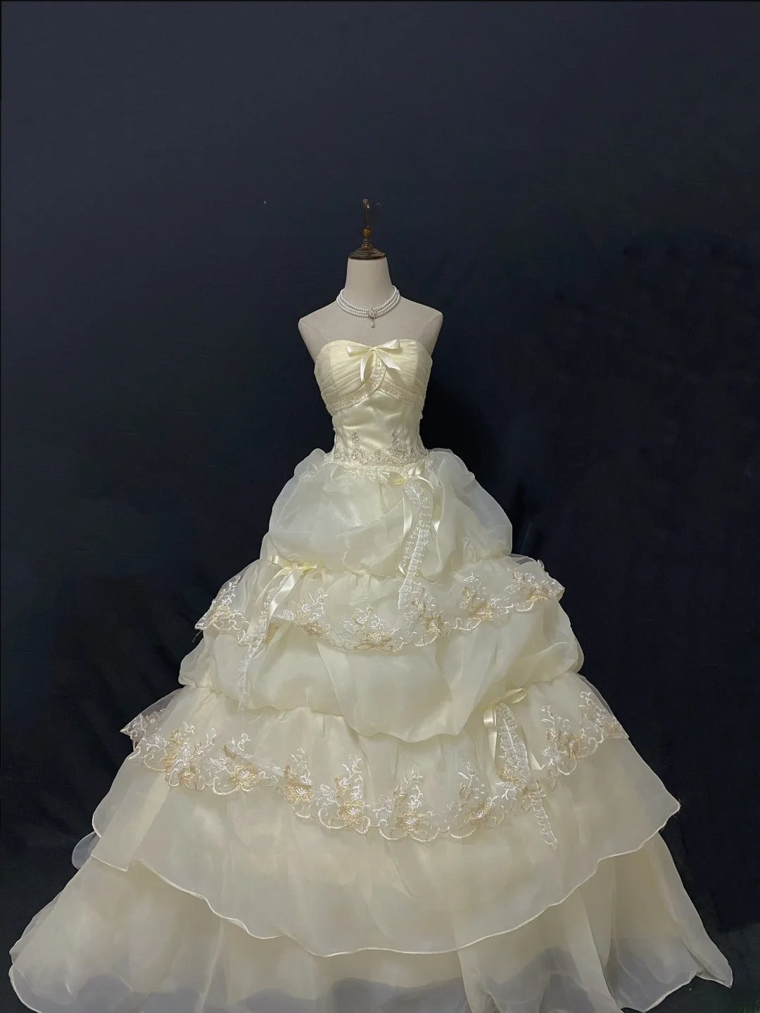 Princess Vibes Ball Gown Sweetheart Light Yellow Long With Tiered Ruffled Corset Fitted Back Quince Dress inspo Quinceanera Dresses Sweet 16 Outfit RB7877