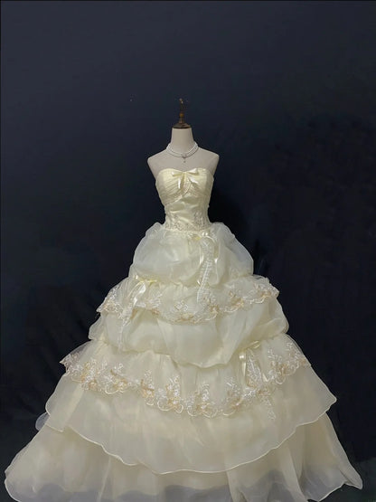 Princess Vibes Ball Gown Sweetheart Light Yellow Long With Tiered Ruffled Corset Fitted Back Quince Dress inspo Quinceanera Dresses Sweet 16 Outfit RB7877