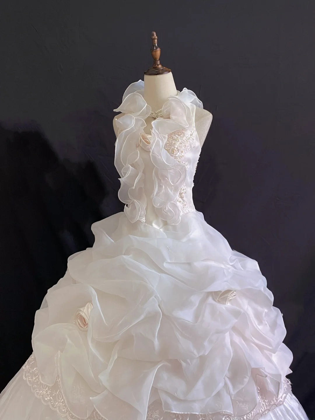 Princess Vibes Ball Gown Halter Light Pink Organza Long With Lace 3D Flowers Quince Dress inspo Quinceanera Dresses Sweet 16 Outfit RB7883
