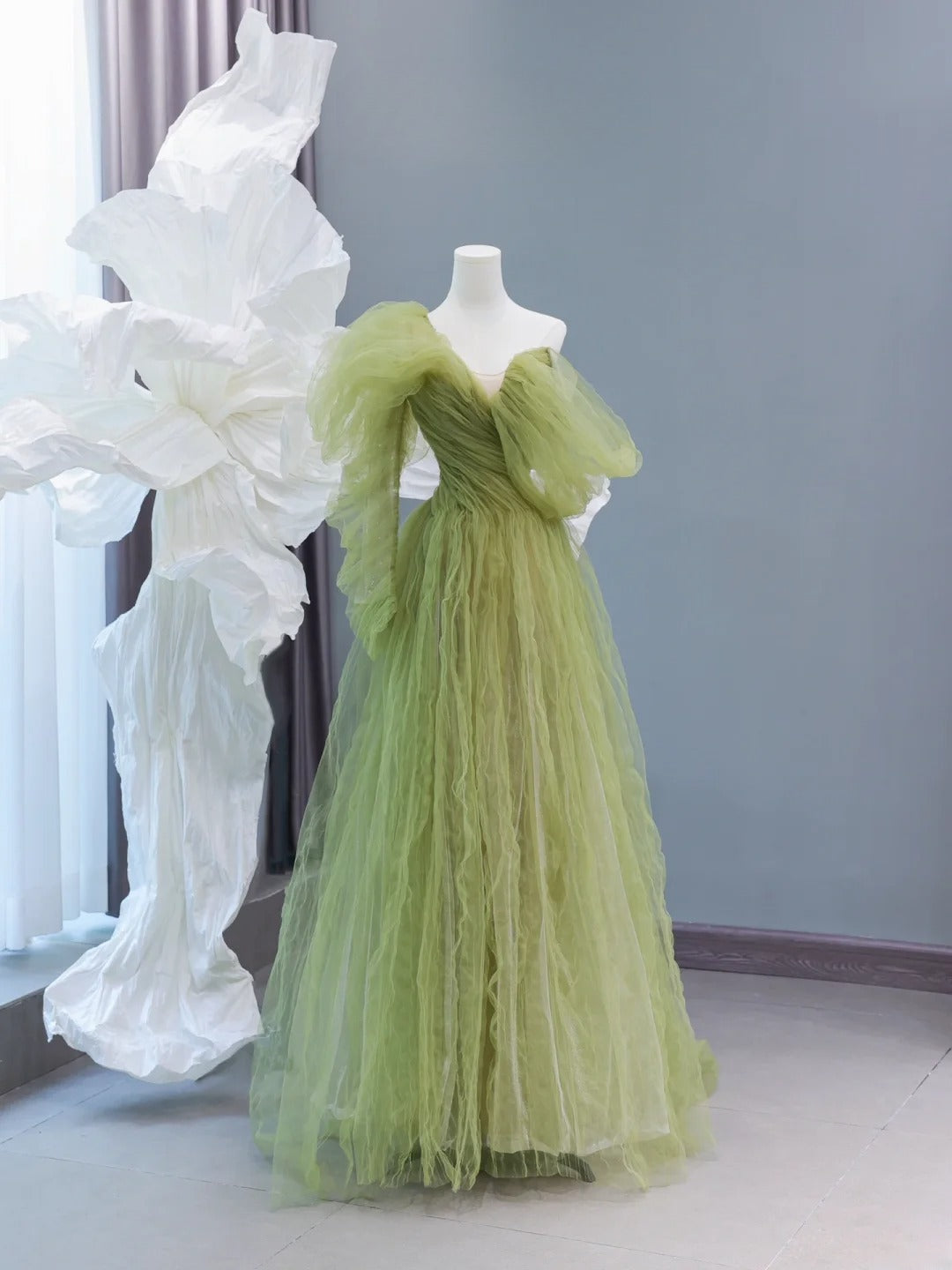 Elegantes, schlichtes A-Linien-Abendkleid aus salbeigrünem Tüll mit One-Shoulder-Schnitt – ein beeindruckendes, langes Abendkleid für Teenager und Schülerinnen (AS432).