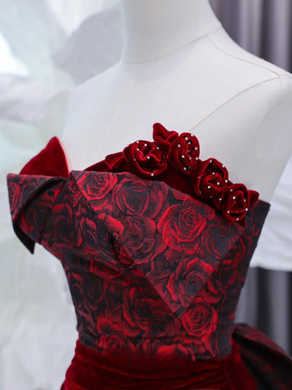Elegantes, burgunderrotes Samt-Abendkleid mit herzförmigem Ausschnitt – perfekt für festliche Anlässe und Dinnerpartys (Modell AS433)