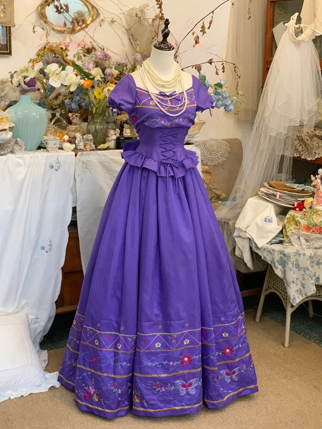 Prom Dress Elegant Ball Gown Purple With Embroidery Satin Formal Evening Gown for Graduation Party RB9435