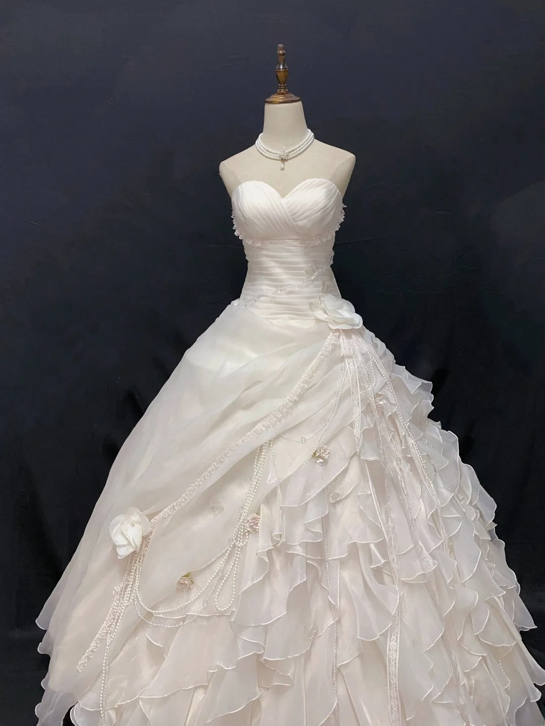 Sweety Ball Gown Sweetheart Light Pink Butterfly Long With Tiered Quince Dress inspo Quinceanera Dresses Formal Birthday Outfit RB7895