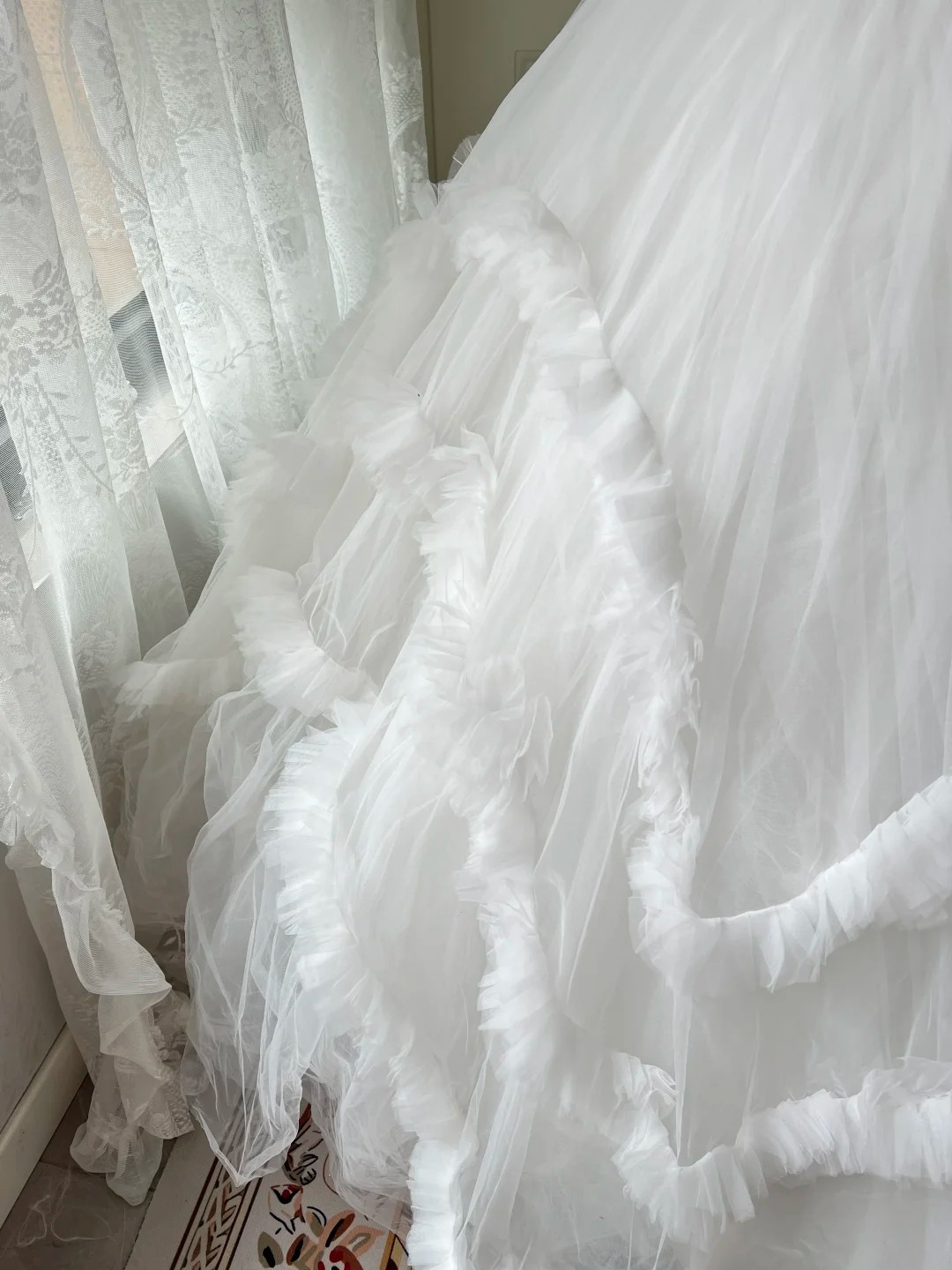 Weißes Brautkleid Ballkleid schulterfrei mit Ärmeln Tüll langes Brautkleid RC0768