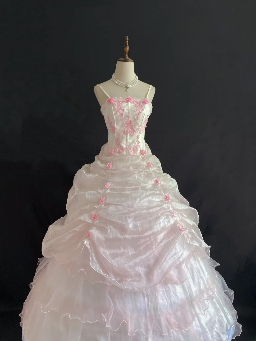 Princesses Ball Gown Spaghetti Straps Pink Tulle Long With Tiered Layers Flowers Quince Dress inspo Quinceanera Dresses Formal 16th Birthday Outfit RB7911