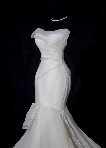 Modest Long Wedding Dresses Mermaid Strapless Chiffon Style for Bride With Pleated Bodice Train Bridal Dresses AS457
