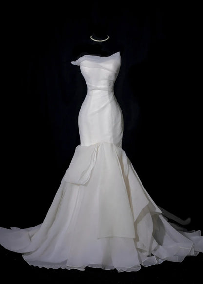 Modest Long Wedding Dresses Mermaid Strapless Chiffon Style for Bride With Pleated Bodice Train Bridal Dresses AS457