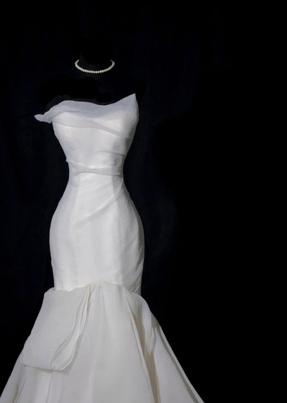 Modest Long Wedding Dresses Mermaid Strapless Chiffon Style for Bride With Pleated Bodice Train Bridal Dresses AS457